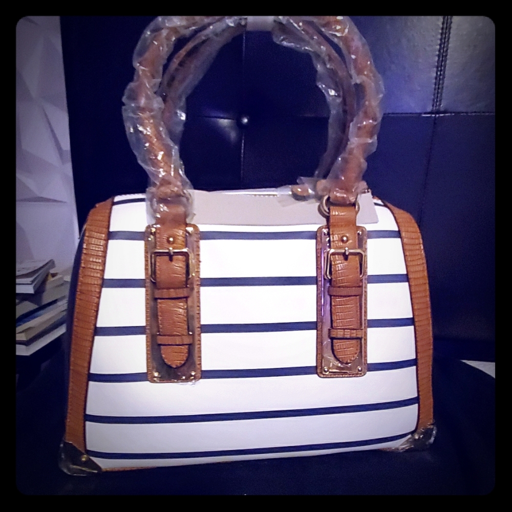 Handbag